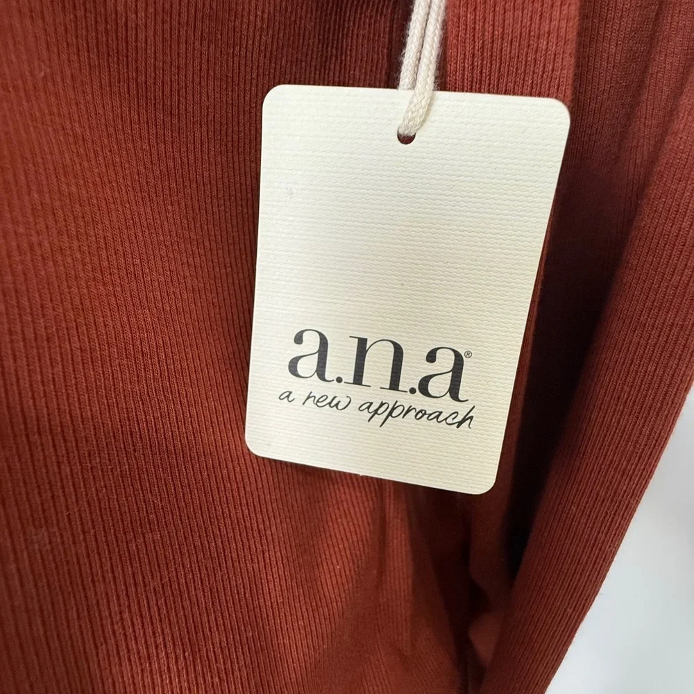 a.n.a Women's Burnt Orange Long Sleeve Top